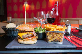 Pizzas Et Burger A Orgeval Les Enfants Terribles Bowlcenter Orgeval