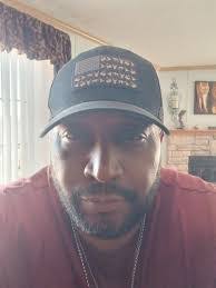 Jasen Davis's Instagram, Twitter & Facebook