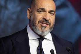 Piqué au vif, Barriault triomphe à Vegas