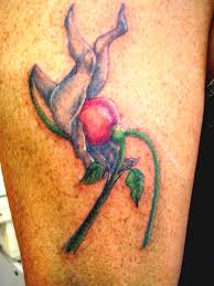 Aug 30, 2021 · h&m is your shopping destination for fashion, home, kids' clothes plus beauty products. Tattoo Pink Floyd Flower By Drmorgue On Deviantart