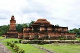Stupa candi ini tidak lazim seperti candi aliran budha lainnya. Candi Muara Takus Candi Peninggalan Kerajaan Sriwijaya Yang Misterius Gotravelly