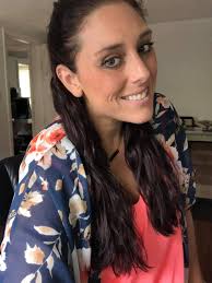 Hey everyone! My name is Danielle! I am a wife, mother of a 2 year old  feral daughter named Peyton, I am a huge animal lover, photographer and all  around busy bee!