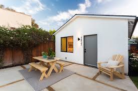 26 clever uses for everyday items in the garage 26 photos. Los Angeles Garage Conversion In 2021 The Affordable Adu Greatbuildz