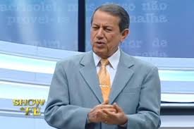 The nonprofits & activism channel missionário rr soares has attracted 250 thousand subscribers on youtube. Apos Criticas Serra Suspende Passaportes Diplomaticos De Missionario R R Soares E Sua Mulher Gzh