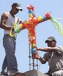 El 3 de mayo, día de santa cruz, se festeja a los albañiles. Fiesta De La Santa Cruz En Mexico Diocesis De Matamoros