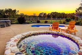 We did not find results for: 11 Relaxing Weekend Getaways In Hocking Hills With Hot Tubs
