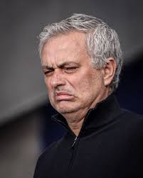 Prioritizing an attacking left back for Manchester United