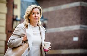 Demissionair minister van binnenlandse zaken en koninkrijksrelaties en kajsa ollongren retweeted. Minister Ollongren Gaat In Beltrum En Groenlo Praten Over Wonen En Werken In De Achterhoek Achterhoek Tubantia Nl