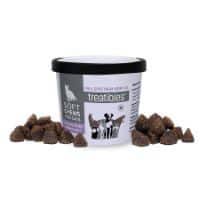 Cbd dog treats and cbd cat treats may help our furry friends find relief from a host of ailments, and they contain no thc. The 25 Best Cbd Cat Treats Of 2020 Cat Life Today