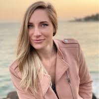 Kimberly Logue's Instagram, Twitter & Facebook