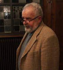 Jun 28, 2021 · viele lkw fahren für lieferungen lange strecken innerhalb europas. Reinhard Eros Wikipedia