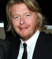 Little Big Town's Phillip Has Sweet Story of Road to the Altar