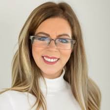 Michelle M. Miller-Searer (@StarbuckQueen67)