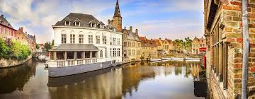 Von luxuriös über nostalgisch bis sportlich, hier finden sie sicher den richtigen strand für ihre urlaubswünsche. Belgien Urlaub Gunstige Reisen Bei Fti