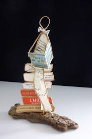 Le Lecteur Figurine En Ficelle Et Papier Accessoires De Maison Par Ficelleetpapier Avec Images Ficelle Papier Fil Kraft Arme