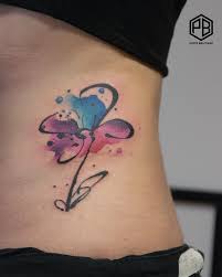 Jednorazowo może ich być dwa lub kilkanaście. Kolejny Kolorowy Kwiatek Mam Piotr Balcerak Tattoo Facebook