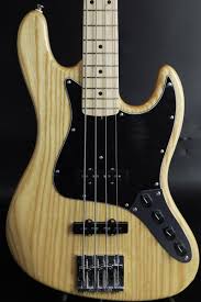 やっぱりアッシュボディはナチュラルカラーが好きっ!! | イシバシ楽器スタッフブログ