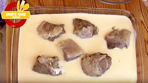 In a small saucepan melt the butter over a medium heat and then add two tablespoons of flour while continuously stirring for two minutes (add a little extra flour if needed). Elbasan Tava Tarifi Saniye Anne Yemek Tarifleri Et Yemekleri