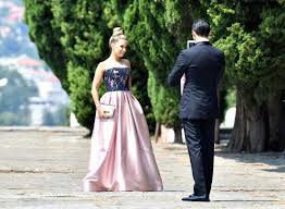 Victoria swarovski „mein brautkleid war der wischmopp von triest von stephanie heckl 06. Victoria Swarovski Ihre Traumhochzeit In Italien Stern De