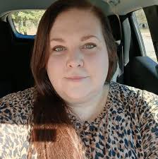 Is giving out a mint and thank you note with Doordash orders acceptable?