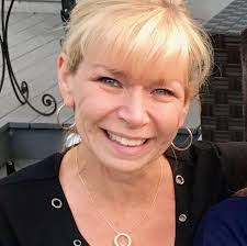 Susan Pesce's Instagram, Twitter & Facebook