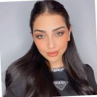 Jamie Arzu's Instagram, Twitter & Facebook