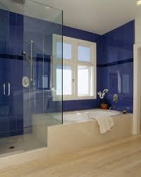 Discover how to create a beautiful blue bathroom, no matter your style. Modern Bathrooms Blue Bathroom Tile Blue Bathroom Walls Blue Bathroom
