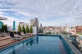 Meliputi pattaya dan bangkok, berbagai lokasi dan show turistik dikunjungi antaranya. Holiday Inn Express Pattaya Central Opens In Thailand