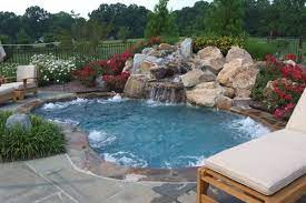This would be super fun for the kids to play in and. 25 Small Pools And Jacuzzi Ideas Small Pools Backyard Pool Small Backyard Pools