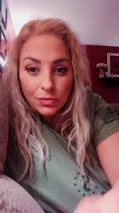 Miranda Williamson's Instagram, Twitter & Facebook