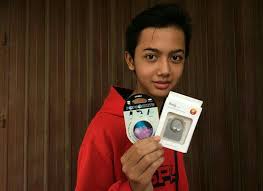 Profil dan biodata dani pedrosa, rider motogp spanyol berjuluk the little spaniard. Selebgram 14 Balik Page 5 Wattpad