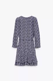 Holly Willoughby stuns in floral dress