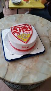 Auch ein traditionsbewusstes familienunternehmen wie hofmeister geht neue wege verandert. Vfb Stuttgart Snack Rezepte Motivtorten Vfb Stuttgart