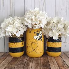 Black Bottle And Yellow Things Bumble Bee Mason Jars Home Decor Set Of 3 Mason Jars Black Etsy Mason Jar Diy Mason Jar Crafts Mason Jar Flowers