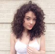 #curves #4c hair #4chair #4ccurls; American Apparel Model And Tumblr Famous Diana Curly Hair Styles Naturally Curly Hair Styles Summer Hairstyles