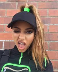 Lili carson (@Lili51598477)