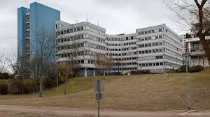 The swift code essede51k38 is used to perform wire transfer electronically between seb ag frankfurt am main, germany and other participating branches in the world. Bezahlbarer Wohnraum Fur Studenten Frankfurt
