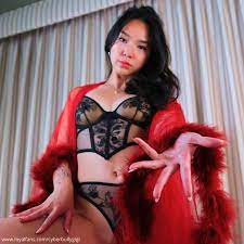 Cyberbully Gigis Official Social Fan Page | LoyalFans