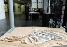 Alunos expõem projetos alternativos para área do Estaleiro