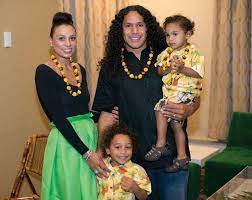Apr 10, 2020 · theodora holmes is known as the wife of famous nfl football player troy polamalu. Theodora Holmes Polamanu Nfl Player Troy Polamalu S Wife Troy Polamalu Nfl Players Steelers Country
