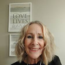 Best areas in Florida for a single woman to relocate?