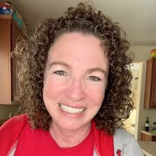 Delicious Sweet and Spicy Sticky Chicken Recipe