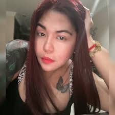 Congressman Carmelo "Pogi" Lazatin, Jr. awards a Certificate of Recognition  to Taekwondo Grandmaster Peter Jeong, Head of Jeong's Taekwondo,