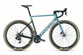 フォーカス izalco max discにスラム force etap axs完成車が追加 新製品情報2019 cyclowired ロードバイク 自転車 バイク