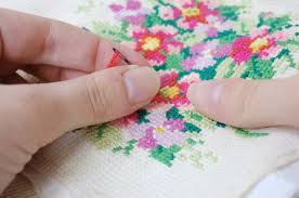 Find darling crafts from bestselling brands and independent designers, in styles to suit all abilities. 7 Free Beginner Cross Stitch Patterns