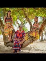 Suriname has a slightly hilly terrain with a narrow coastal plain. 32 Suriname Reisen Ideen Tropischer Regenwald Regenwalder Franzosisch Guyana