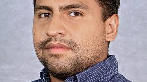 Fernando Muzquiz's Instagram, Twitter & Facebook