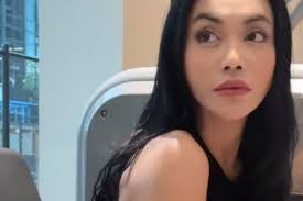 Alasan Denada Dua Kali Operasi Wajah, Investasi Diri untuk Karier