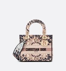 They didn't send me the new one & after 7 weeks maybe they. Lady Dior Dior