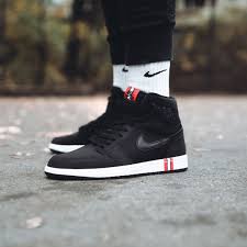 Official images of the upcoming psg x air jordan 1 zoom comfort have surfaced as the pair is rumored to release toward the middle of february. The Psg X Air Jordan 1 Dropped Today Via Nike And Several Retailers Did You Cop By Sol Jordan Shoes For Men Shoes Sneakers Jordans Designer Sneakers Mens